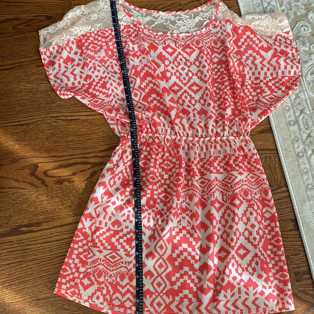 Dress - Picture 4 of 5